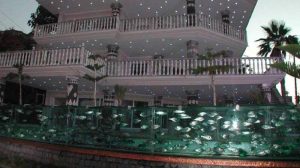 Η πιο εντυπωσιακή μάντρα είναι… ενυδρείο (photos+video)