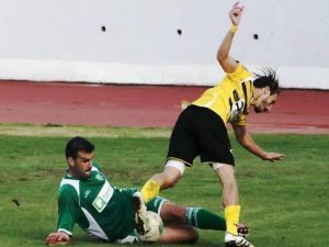 Ιωνικός – Γιούχτας: Εσπευσμένα στο νοσοκομείο ο Ιερωνυμάκης