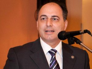 Καρράς: «Μια γροθιά το ποδόσφαιρο της Λακωνίας»
