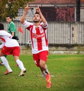 Σκοπελίτης: «Πάλι χάσαμε ένα ημίχρονο»