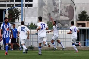 Τρίποντο με ανατροπή ο Γάζωρος