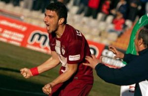 ΑΕΛ: Με Γκούρτσα στη Football League