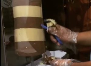 Πιάσε ένα… δίπιττο με γύρο… σοκολάτα (Video)
