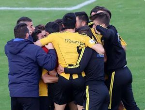 Μπαλωθιές από τον Φωστήρα: Κέρδισε την Επισκοπή σε ένα ματς-«φωτιά»