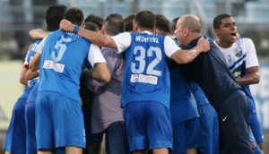 Λαμία: Δύο μέσα ένας έξω