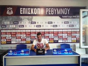 Επισκοπή: Πήρε Λάμπρου ανανέωσε ο Λιονάκης