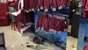 Λάρισα: Επίθεση με μολότοφ στη μπουτίκ στης ομάδας