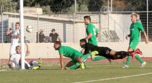 Λεβαδειακός: Τρέχει να προλάβει