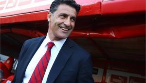 Μίτσελ: «Ας έρθει κάποιος για καλύτερα πράγματα…»
