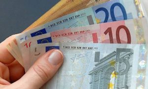 Το κόλπο για να μην ξεμένεις ποτέ από χρήματα