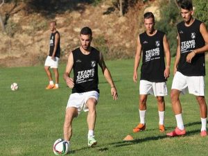 Οπούντιος Μαρτίνου: Περαστικά σε Νικολόπουλο