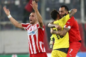Ολυμπιακός: Με την κλασική φανέλα στο Κίεβο