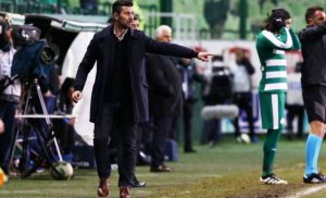 Ουζουνίδης: «Υπάρχει… φως στο τούνελ»