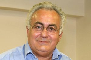 «Το στήσαμε για δυο τελάρα κεράσια!»