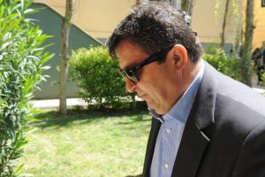 Απαγόρευση εξόδου από τη χώρα σε Παπακωνσταντίνου