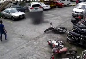 Νύχτα το πήρες το δίπλωμα; (video)