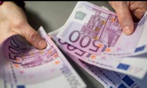 Τι συμβαίνει με τα χαρτονομίσματα των 500 ευρώ;