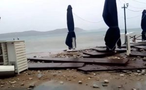 Καταστροφικό το πέρασμα του Κυκλώνα Ζορμπά από την παραλία της Πύλου (Video)