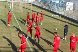 Φουλάρει για μεταγραφές και… προπονήσεις