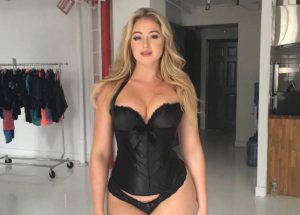 Η Ισκρα είναι… extra size model και σ’ όποιον αρέσει (photos+video)