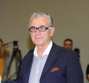Προύσαλης: «Να δείξει χαρακτήρα»