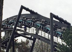 Κόλλησαν μισή ώρα στο καινούργιο rollercoaster αξίας 12 εκατομμυρίων! (photo)