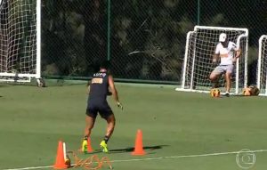 Τα μυστικά του μάγου… Ροναλντίνιο (Video)
