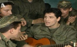Σπάνιο βίντεο: Δείτε το Σάκη Ρουβά φαντάρο!