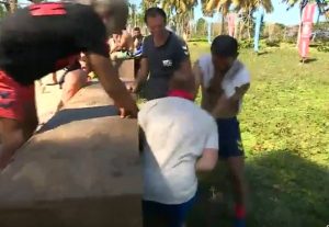 Survivor: Σφήκα τσίμπησε παίκτη στα γεννητικά όργανα και έκλεισαν οι κάμερες (Video)