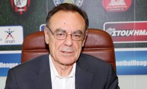 Σφακιανάκης: «Δεν είμαι αφεντικό τους, αλλά διαπραγματευτής τους…»