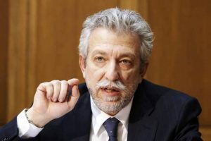 Ο Κοντονής δεν ζήτησε έγγραφες εξηγήσεις για το θέμα με τις διπλές εγγραφές εξόδων της ΕΓΟ