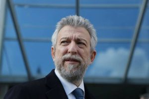 Κοντονής: Αυστηρά μέτρα – Διακοπή όχι