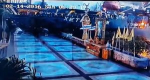 Καπετάνιος έριξε το πλοίο στη στεριά… (video)