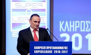 Ανω κάτω η Σούπερ Λίγκα, παραιτήθηκε ο Γιώργος Στράτος