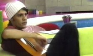 Τραγουδιστές που βγήκαν από μουσικά talent shows και έκαναν καριέρα (video)