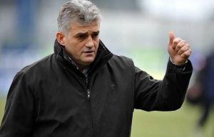 Τσιώλης: «Τιμή μου η Εθνική – Έχω πρόταση από ομάδα… μακρινή»