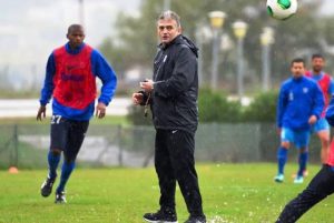 ΠΑΣ… αλλού Σάκη Τσιώλη