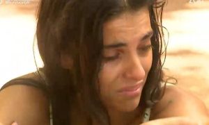 Survivor: Αυτό το πλάνο «καίει» την Άννα Μαρία Βέλλη – Τι έκανε και την κράζουν όλοι