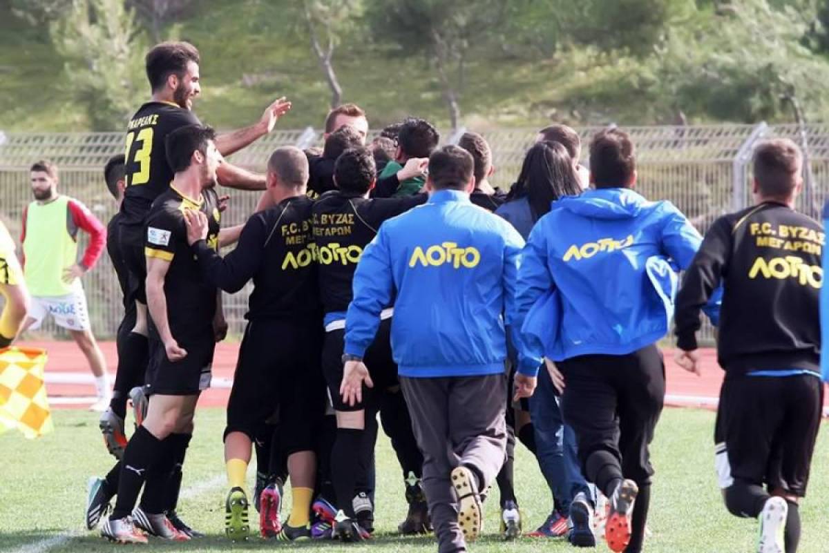 Σώθηκε με τριάρα...