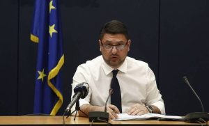 Κορονοϊός – Χαρδαλιάς: Δεν υπάρχει κανένα ενδεχόμενο γενικού lockdown