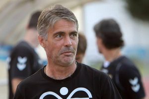 «Είναι ισοδύναμα τα play off»