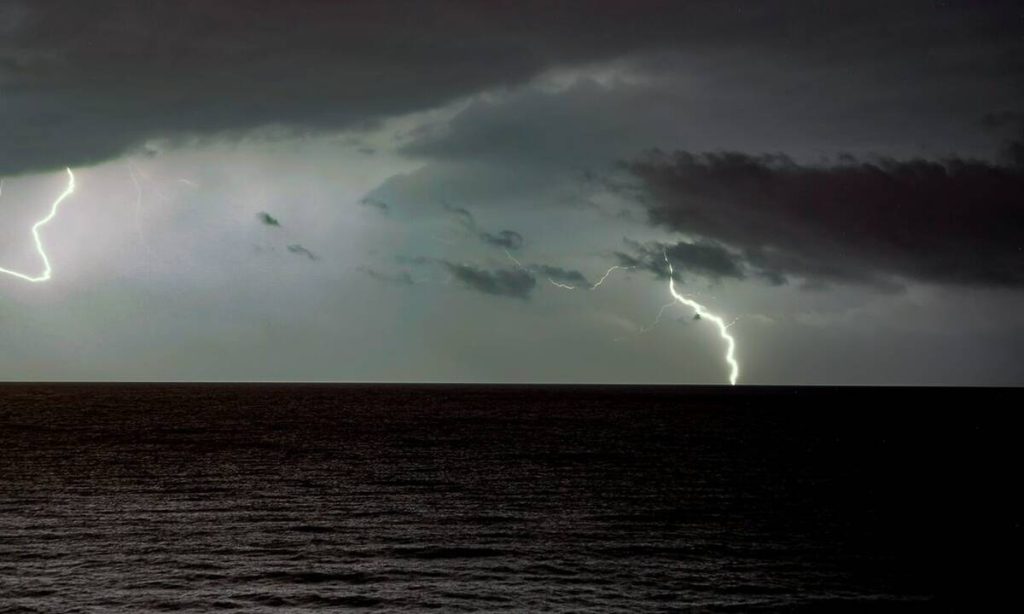 Καιρός 15-8: Πού θα βρέξει της Παναγίας και τα επόμενα 24ωρα. Πρόγνωση Σούσου