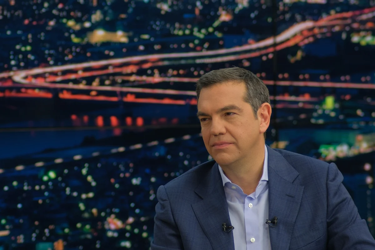 Χατζηδάκης: 47.000 ευρώ χρωστά στον ΕΦΚΑ ο διαμαρτυρόμενος στον Τσίπρα