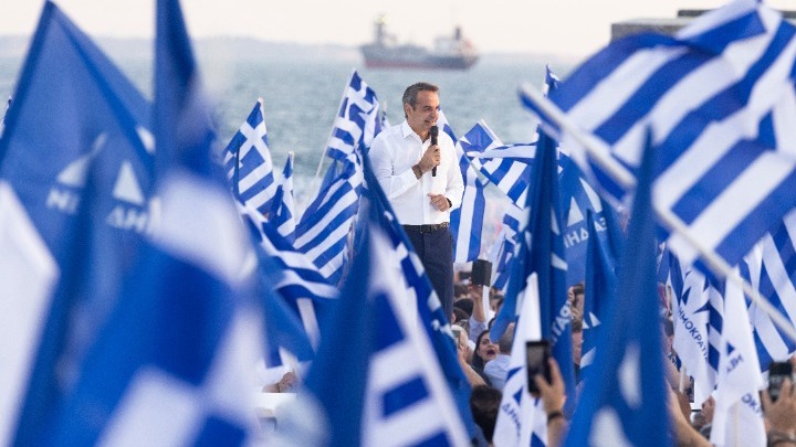 Μητσοτάκης: «Αρκετά με τους ντεμέκ πιστούς και τους ντεμέκ πατριώτες»