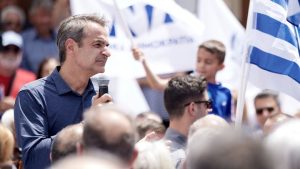 Μητσοτάκης κατά ΣΥΡΙΖΑ: Εκαναν τη χώρα κέντρο διερχομένων και μας κουνάνε το δάχτυλο