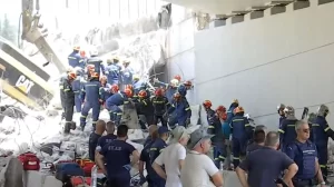 Αδιανόητη τραγωδία στην Πάτρα! Αγωνία για τους εγκλωβισμένους (Vid)