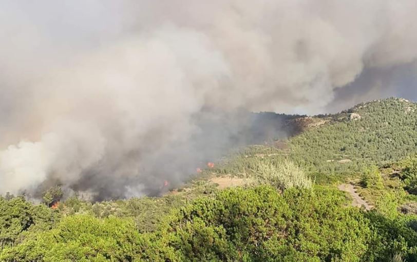 Φωτιά Τώρα Ρόδος: Νέες εκκενώσεις χωριών μέσων 112