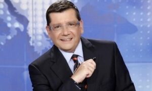 Θοδωρής Δρακάκης: Τι κάνει σήμερα ο δημοφιλής παρουσιαστής; (vid)