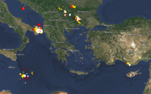 Καιρός: Καταιγίδες Live. Πού εκδηλώνονται τώρα;