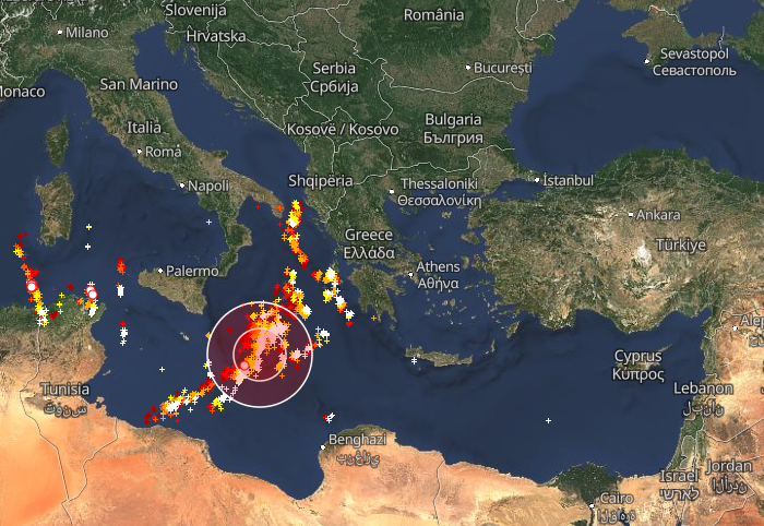 Κακοκαιρία Live: Καταιγίδες και κεραυνοί τώρα! Πού εκδηλώνονται;